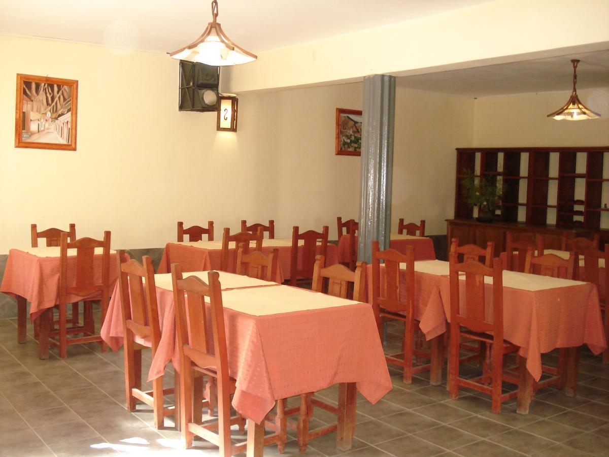 Iruya Hostal Tacacho Екстер'єр фото