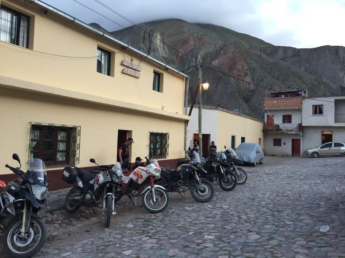 Iruya Hostal Tacacho Екстер'єр фото